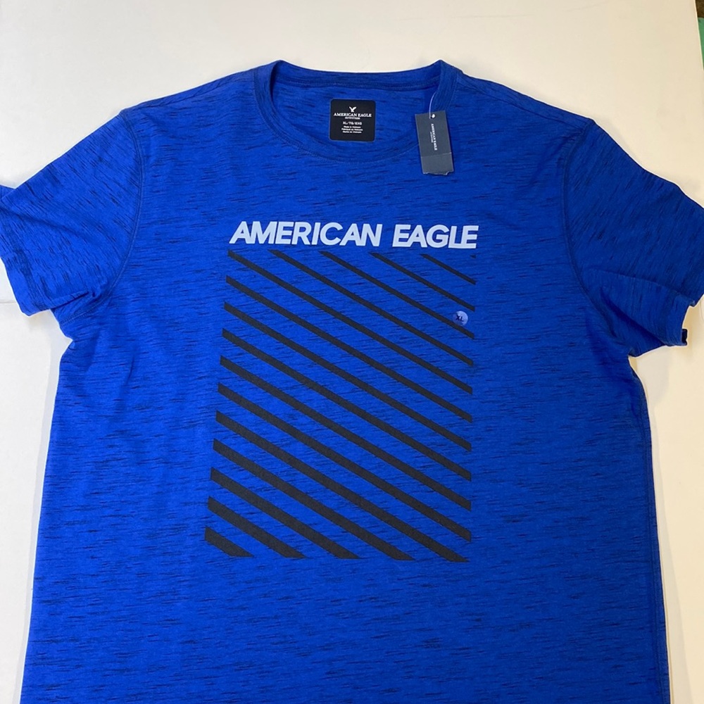 Men’s American Eagle Outfitters Tshirt XL Blue